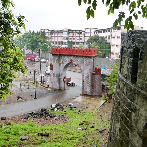 दुर्गाडी किल्ला