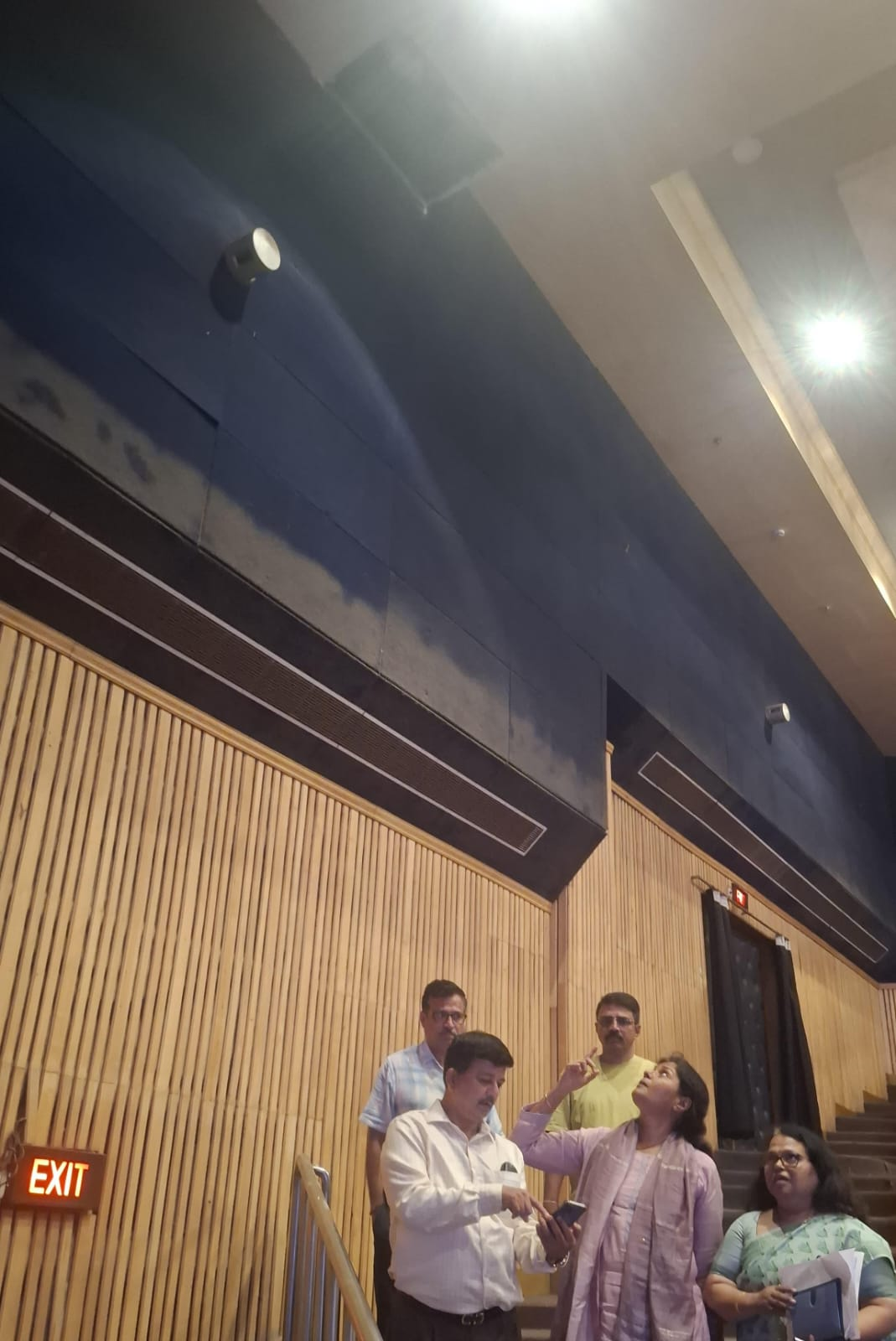 डोंबिवलीतील सावित्रीबाई फुले नाट्यगृह दुरुस्तीसाठी काही काळ बंद